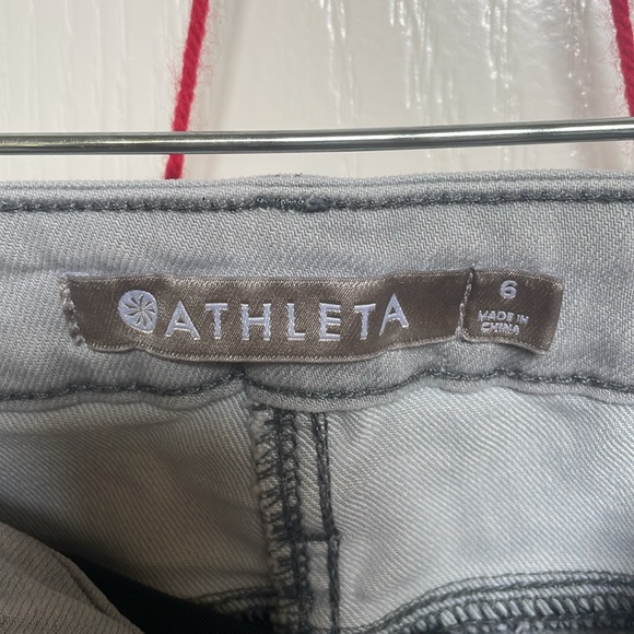 Athleta light gray jeans size 6 - Picture 2 of 6